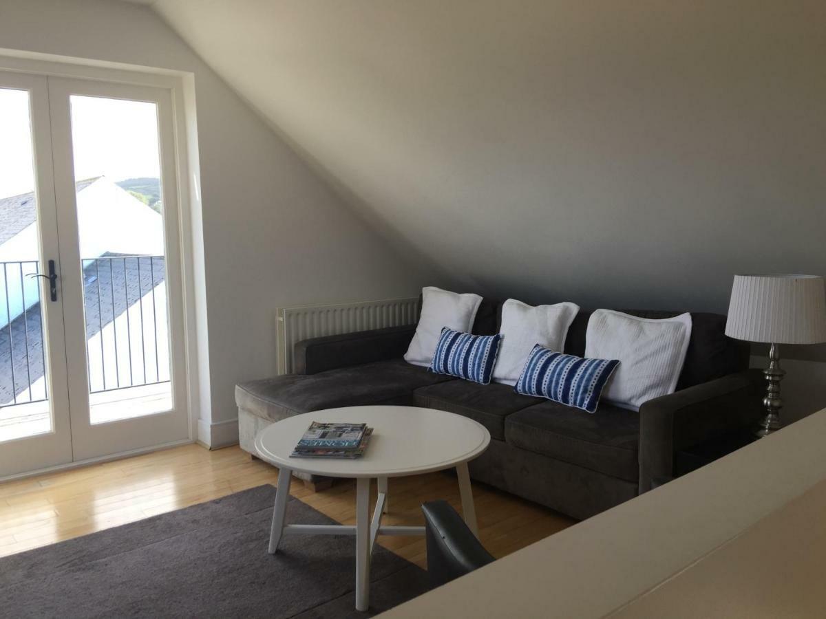 Strandview Beach Apartment Балликасл Экстерьер фото